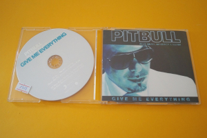 Pitbull feat. Ne-Yo u.a.  Give me everything (Maxi CD)