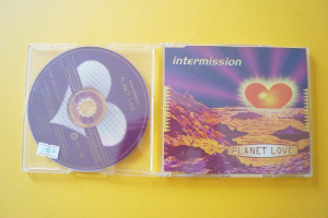 Intermission  Planet Love (Maxi CD)